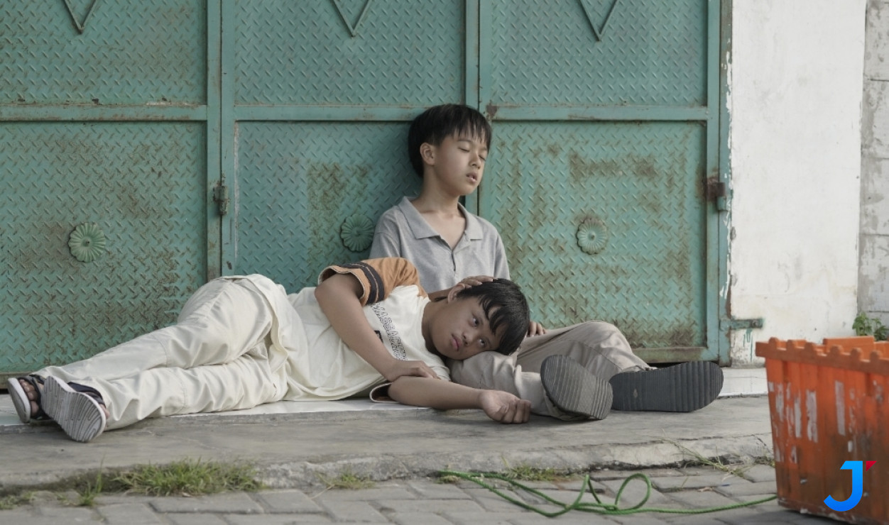 Terobosan Besar Sinema Indonesia: Anak Down Syndrome Jadi Karakter Utama di Film Tanah Runtuh