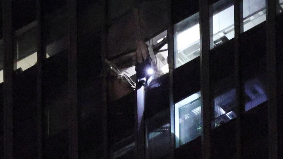 Pesawat Kecil Tabrak Gedung Tertinggi Beijing, CITIC Tower (China Zun)