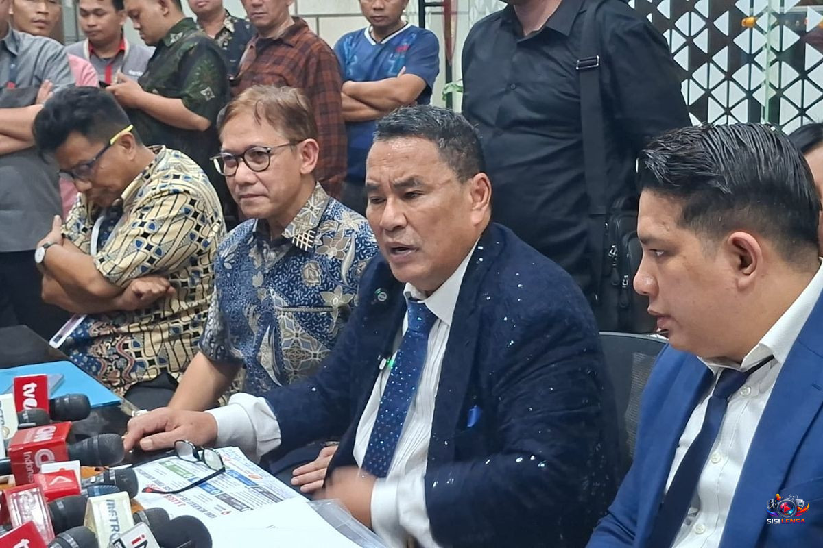 Hotman Paris: Febrie Adriansyah Tak Tahu Soal Brankas di Kafe de'Clan dan Rumah Sentul, Semua Dikuasai Don Ritto