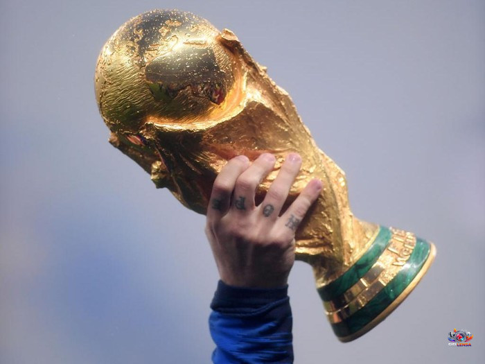 Unik! Ular dan Buaya "Ramal" Juara Piala Dunia 2026 di Car Free Day, Warga Berkerumun Saksikan Prediksi Argentina vs Spanyol