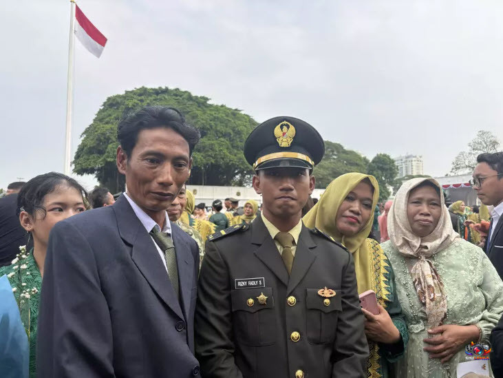 Anak Kuli Bangunan Asal Blora, Rizky Fadli, Resmi Dilantik Jadi Perwira TNI oleh Presiden Prabowo
