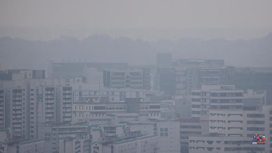 Kabut Asap Karhutla Indonesia Berdampak ke Singapura, PSI Sempat Tembus Level 105