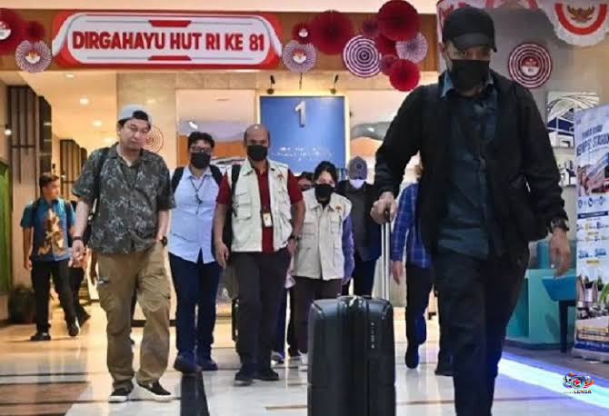 Enam Jam Geledah Ruang Dirjen ATR/BPN, KPK Bawa Tiga Koper Berisi Bukti